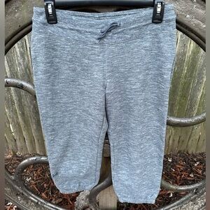 Under Armour Women's UA Storm ColdGear Gray‎ Semi-Fitted Capri Leggings (Small)